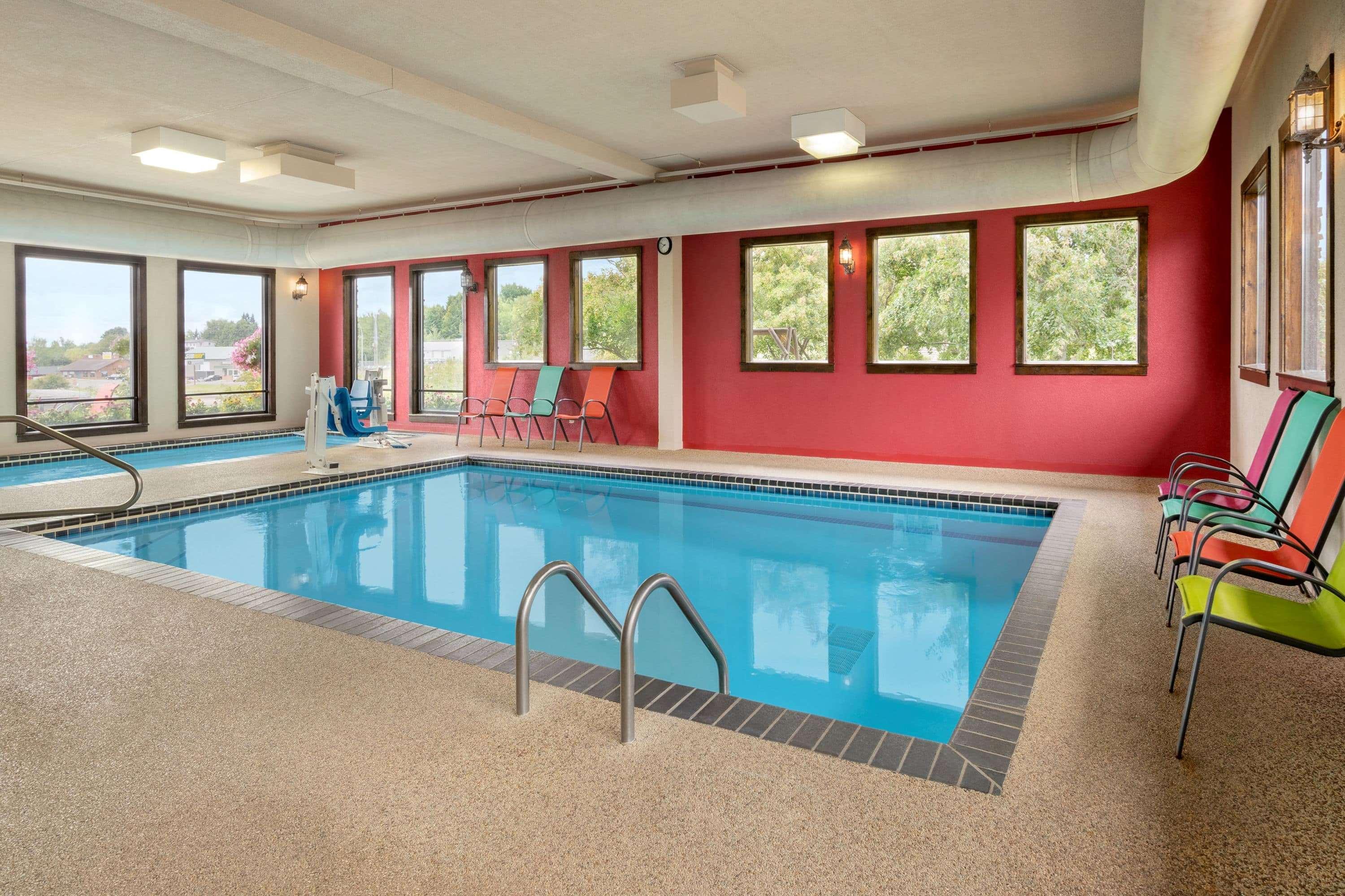 Super 8 By Wyndham Eveleth Motel Bagian luar foto